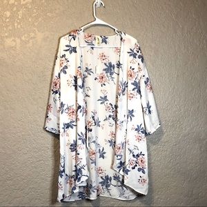 Silk like material robe/cardigan/kimono